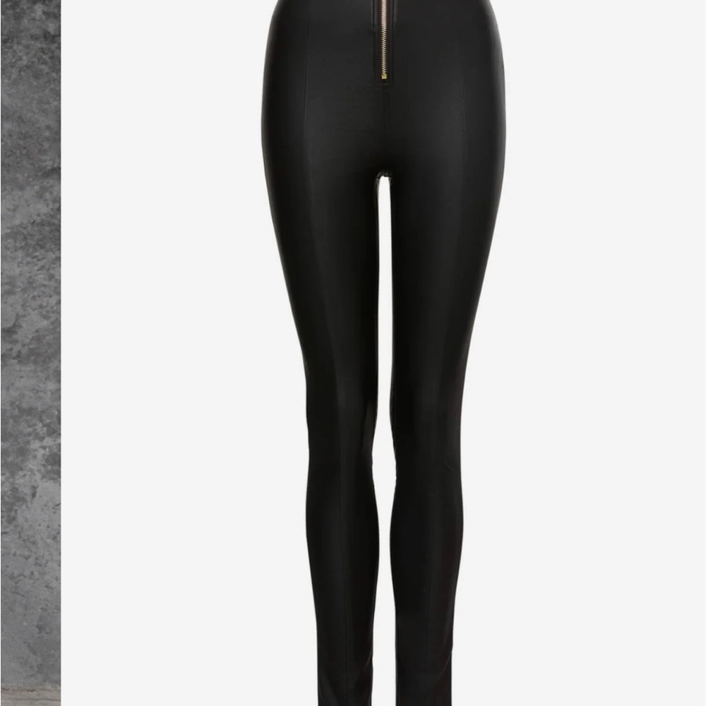 Chic High-Rise Leggings NWT size L